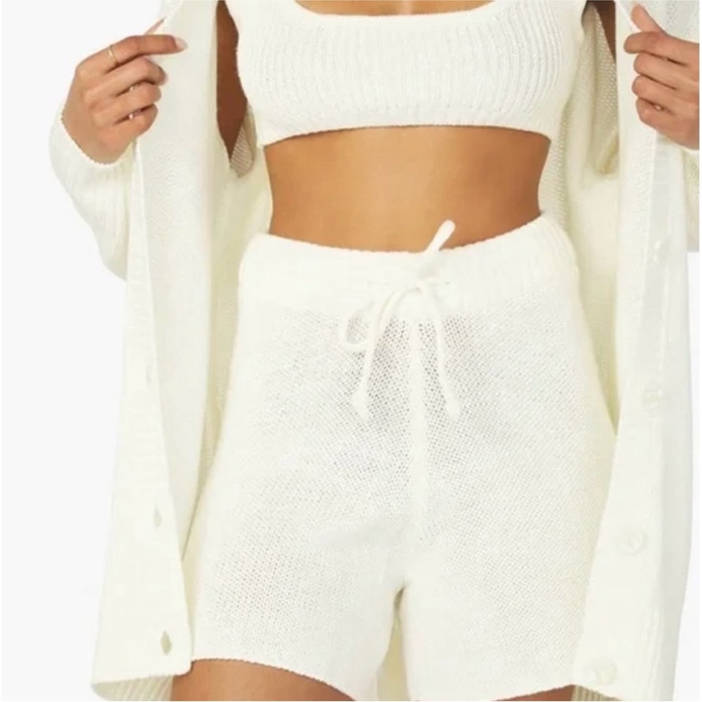 WeWoreWhat Scoop Chunky Cozy Stitch 3 piece set